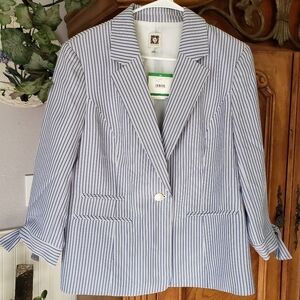 Anne Klein Blue/White blazer Tie close sleeves